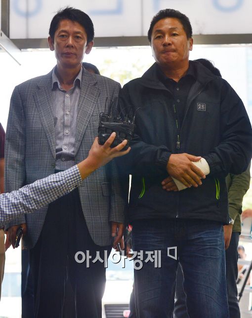 [포토]대질신문 위해 경찰서 출석한 세월호 유가족