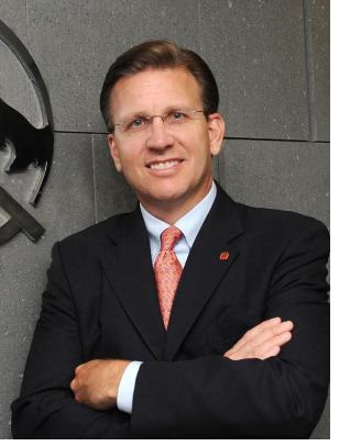 다니엘 코스텔로 AIA생명 사장 "폭탄주로 직원들과 소통해요"