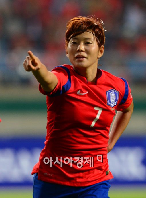 [포토]전가을 '선제골 신고식' 