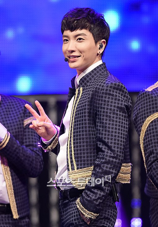 이특 "소격동, 자꾸 끌리는 이 묘한 매력…서태지는 내 아이돌"