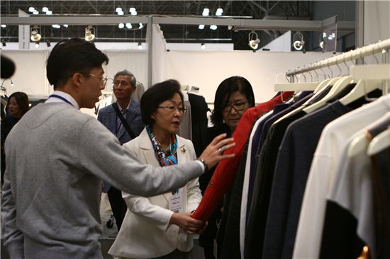 강남 패션기업들 뉴욕서 62만 달러 계약