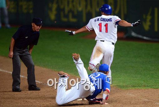 [포토]박병호 '어림도 없지' 