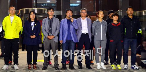 유가족 "여야 합의안 '반대'…박영선 약속 뒤집어"