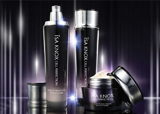 LG생활건강, '이자녹스 셀 퍼펙션' 3종 출시