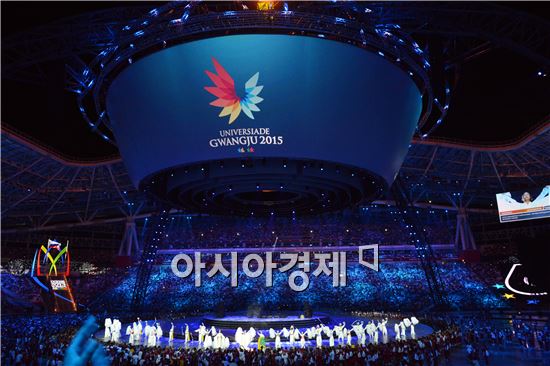 지난해 7월, 2013카잔U대회 폐막식에서 광주U대회는 2015년 차기대회 개최지를 알리는 문화행사를 열렸다.