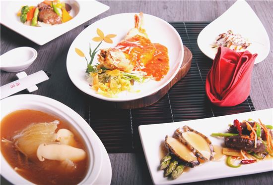 서울팔래스호텔, 콜럼비아 크레스트 디너 행사 개최