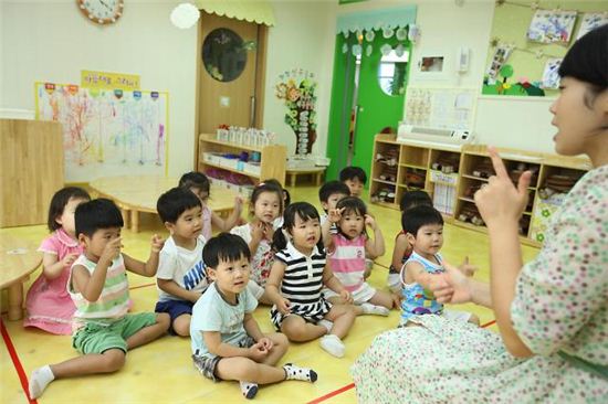 "어린이집 보육료 지원 끊겠다"…시도교육감들, 예산 부족 아우성