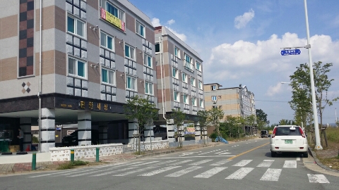 광주·전남혁신도시 조성에 맞춰 원룸 주택들이 대거 들어서고 있는 전남 나주시 송월동 전경 