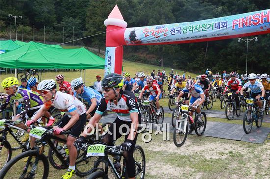 [포토]순천만 전국산악자전거대회 출발~