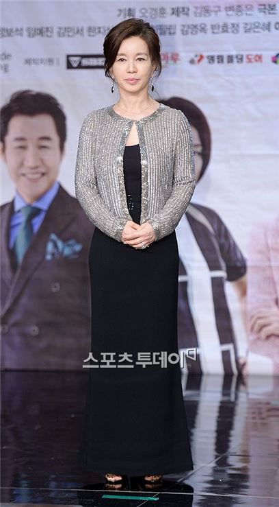 임예진 모친상 "슬픔에 잠겨 빈소 지키는 중"