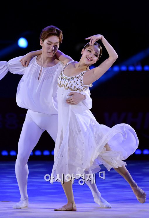 [포토]'사랑스러운 연재'