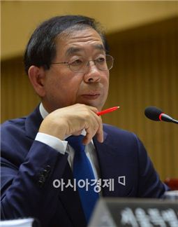 '박원순法' 시행 1년…서울 공무원 비위 39% 줄어