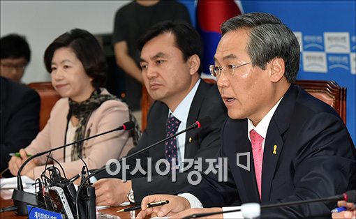 우윤근 "'朴대통령 눈치 살피기' 예산, 반영 않을 것…'특수활동비' 삭감"