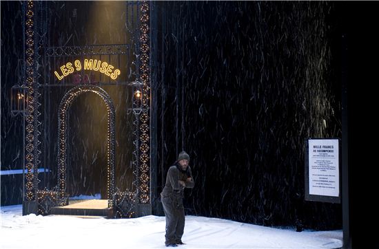 빅토르 위고가 현대인들에게 전하는 치유의 메시지…연극 '1000프랑의 보상'