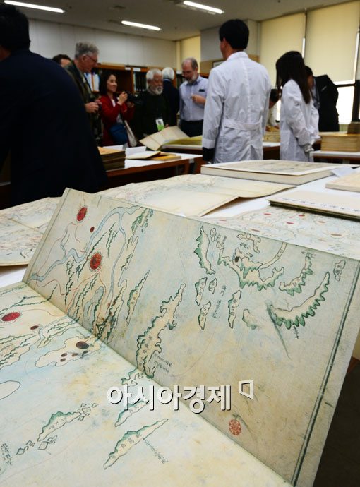 [포토]국립중앙도서관, 보물·귀중본 등 소장 고지도 공개 