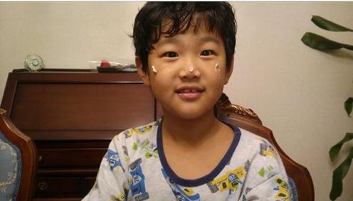 이종혁, 준수 근황 공개…"형아는 케이크 찍고, 아빠는 사진 찍고"