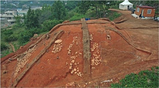 나주 잠애산 아름다운 용머리 금동신발의 비밀