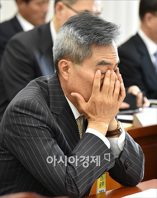 [포토]피곤한(?) 국감