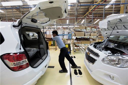 서구 車 업체, 동남아 '친환경차 장벽' 앞 고심
