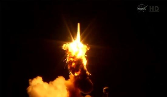 ▲시그너스 우주선의 발사 직후 모습.[사진제공=NASA]