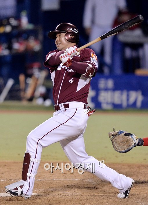 [김현민의 포토리포트] 김민성, 신기록의 순간