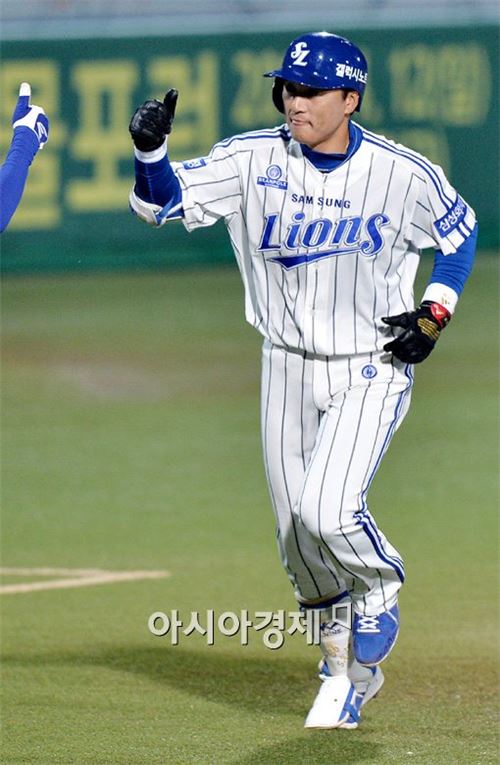 KBO 400홈런+NPB 159홈런…'사자왕'의 전설