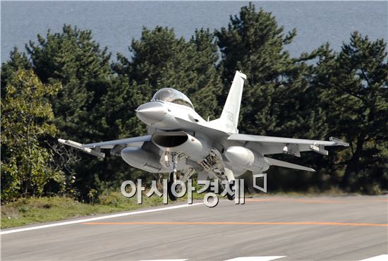 한국공군이 사용하고 있는 KF-16 