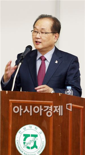 김윤석 광주U대회 사무총장