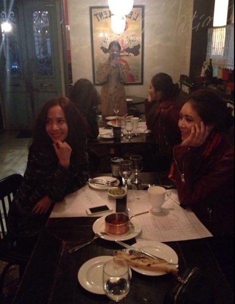 조여정, 부스스한 머리도 "매력적"…절친 옥주현, 물오른 외모 '눈길'