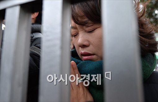 [포토]간절한 어머니의 기도