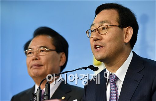 [포토]한-호주, 캐나다 FTA 여야정 협의체 합의문 발표