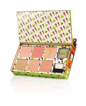 베네피트, 무료 홀리데이 메이크업 서비스 