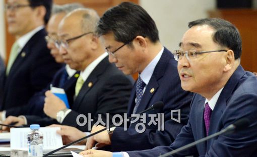 [포토]발언하는 정홍원 국무총리