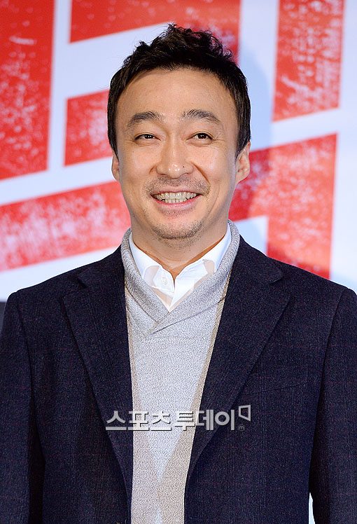 미생 '오차장' 이성민, 영화 '빅매치' 개봉에 부하직원들 응원 '봇물' 