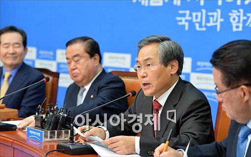 우윤근 새정치민주연합 원내대표