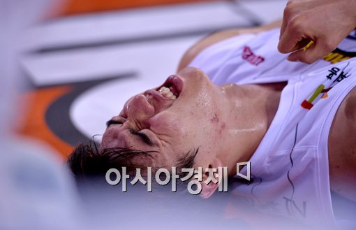 [포토]김종규, '아프다'
