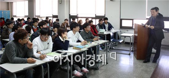 호남대 컴퓨터공학과 ‘대신정보통신 최성철 상무’ 초청강연