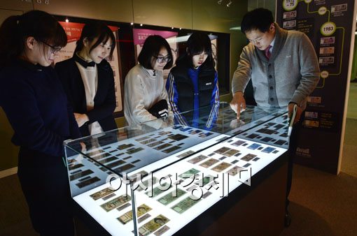 [포토]한국은행 화폐박물관, '위조화폐 이야기, 범죄의 재구성' 전시 