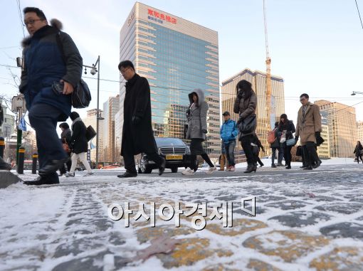 [포토]'눈길 조심하세요~'