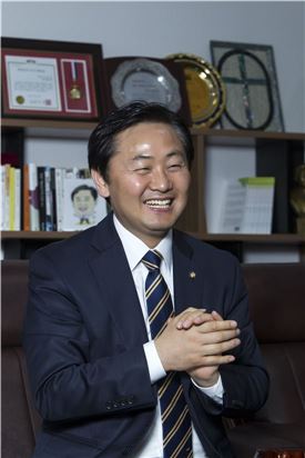 김관영 "서발법·원샷법 전향적 검토 필요"