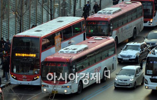 서울 시내버스 만족도 '이것' 점수 특히 낮아…"시급히 개선바람"