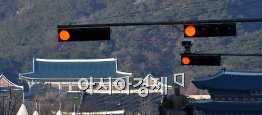 [포토]10일 정윤회 검찰 출석....빨간불 들어온 청와대