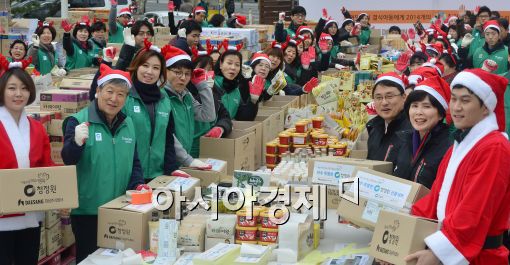 [포토]대상 청정원, '나눌수록 맛있는 2014개의 행복' 선물세트 제작
