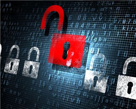 업계·네티즌 "액티브X 퇴출? 조삼모사격 말 장난" 싸늘(종합)