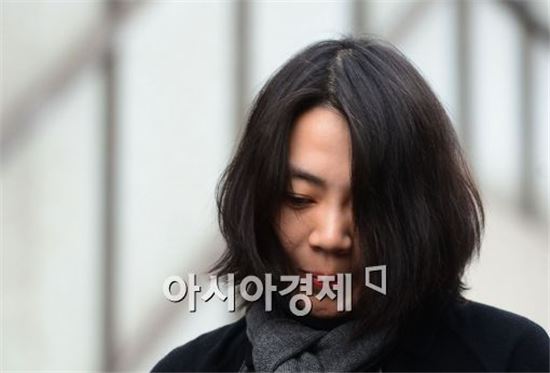 이명희·조현아 '밀수사건' 첫 재판 5월 16일로 연기