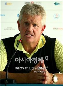 [골프토픽] 몽고메리 "매킬로이> 우즈"