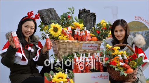 [포토]'천연 다시마 헤어크림으로 찰랑찰랑'