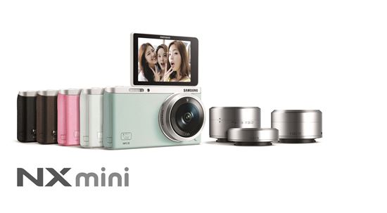 [2014히트상품]삼성전자 '스마트카메라 NX미니'