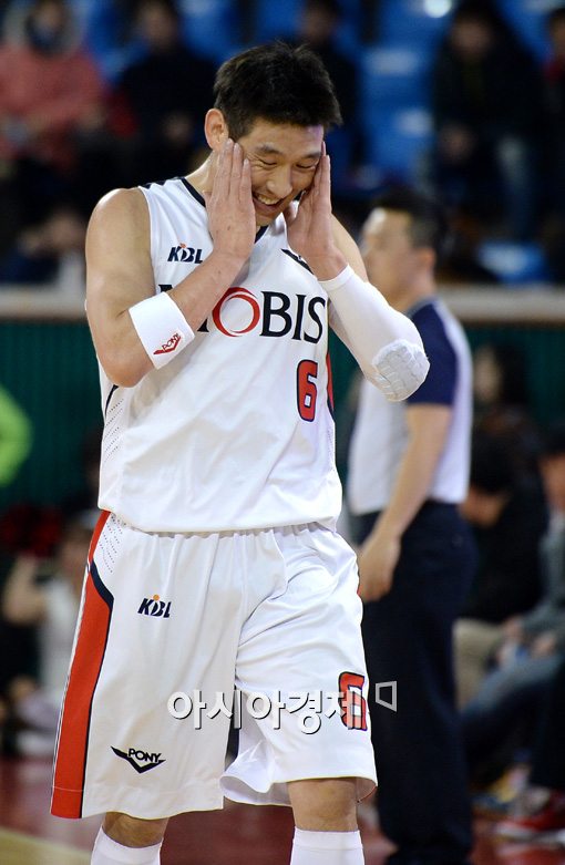 [포토]자책하는 양동근, '나 오늘 왜이러지?'