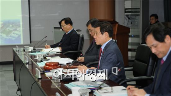 윤장현 광주시장, 2014년도 제1회 광주테크노파크 임시 이사회 참석